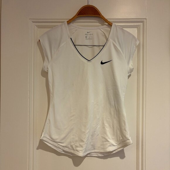 Nike *New With Tags* White Dri-Fit Tee - Women's XS - Picture 1 of 4